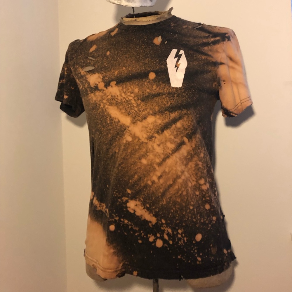 Distressed Grave Takers t-shirt